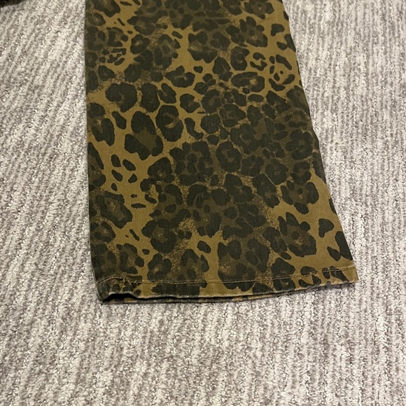 RSQ Leopard Print Women Straight/wide Leg Jeans - Brown and Black size 24 - Picture 4 of 9